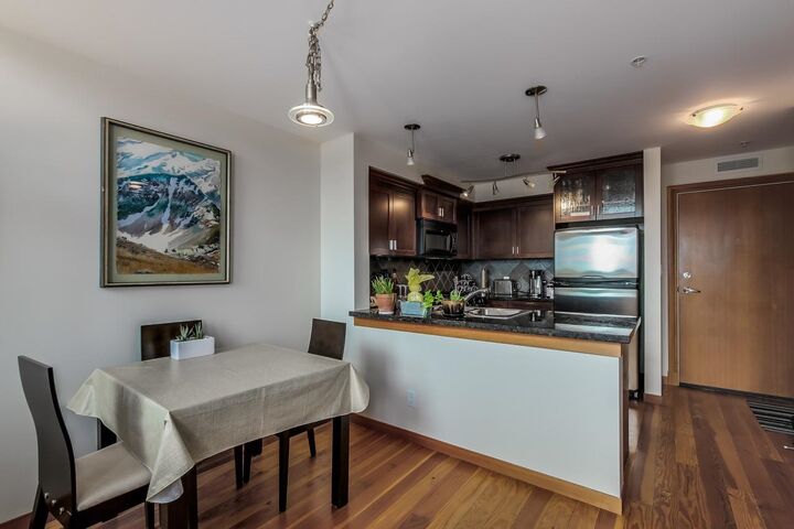 Property Photo:  7 Rialto Court 513  BC V3M 7A8 