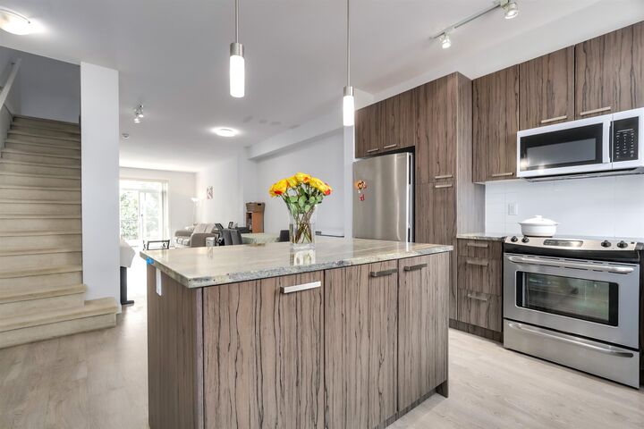 Property Photo: 8355 164 Street 59 BC V4N 1E3