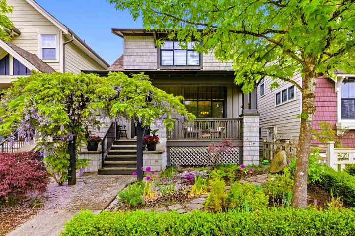 9352 Singh Street — photo 1