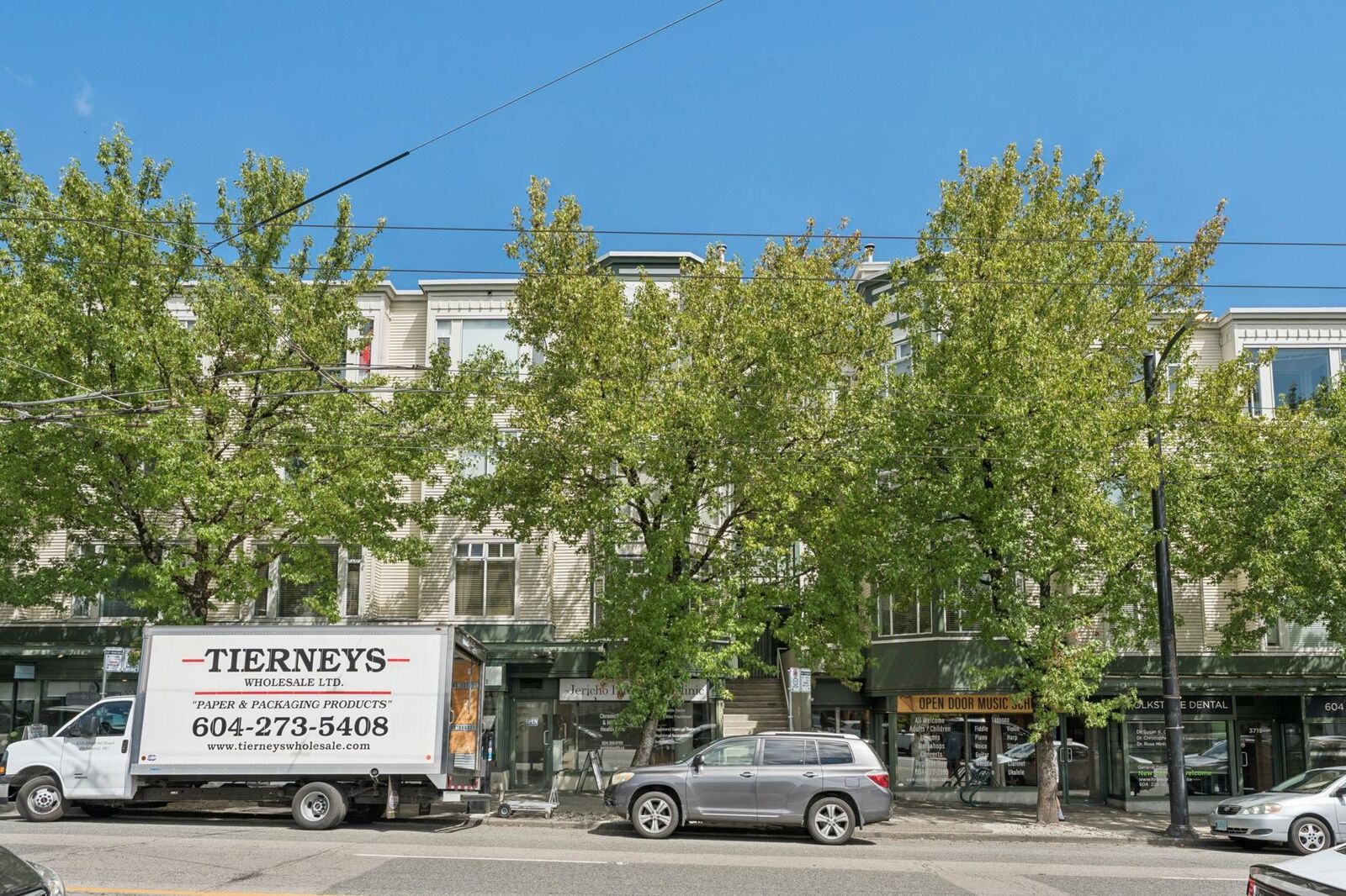 Property Photo: 3727 W 10th Avenue 410 BC V6R 2G5