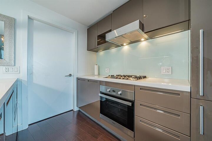 Property Photo:  777 Richards Street 4701  BC V6B 0M6 