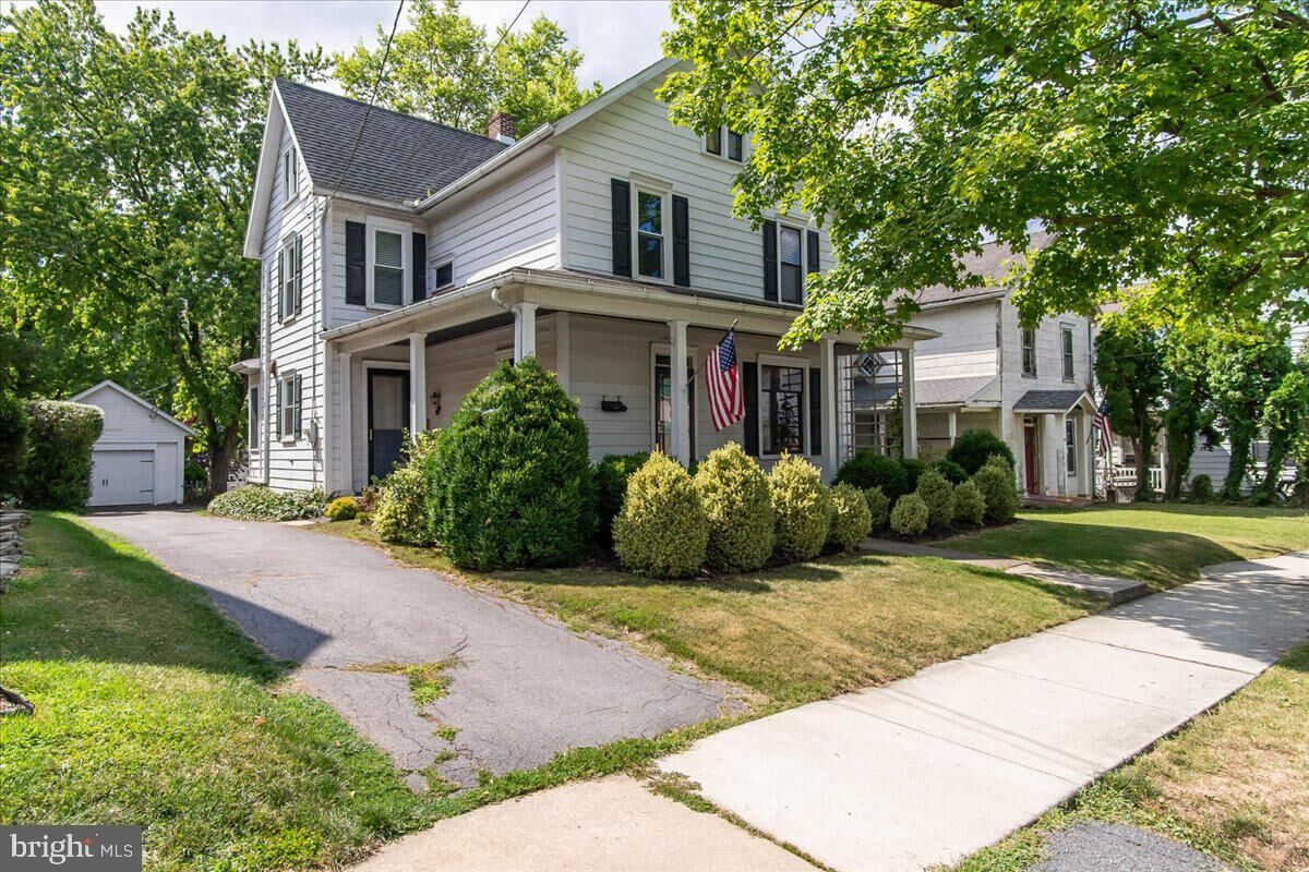 Property Photo:  44 Church Street  PA 17236 