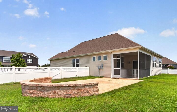 Property Photo: 20583 Smithfield Circle DE 19963