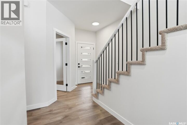 Property Photo:  211 Amisk Way  SK S7V 1W5 