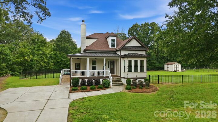 Property Photo: 2348 Oak Grove Circle NC 28107