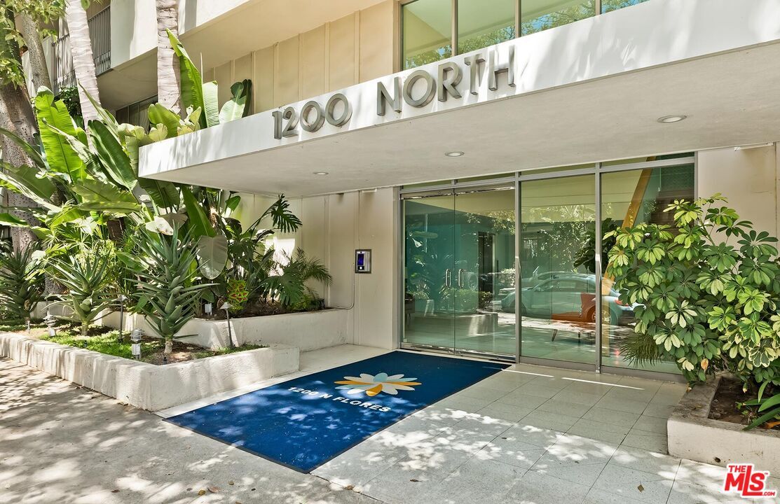 Property Photo:  1200 N Flores St, Unit 209  CA 90069 