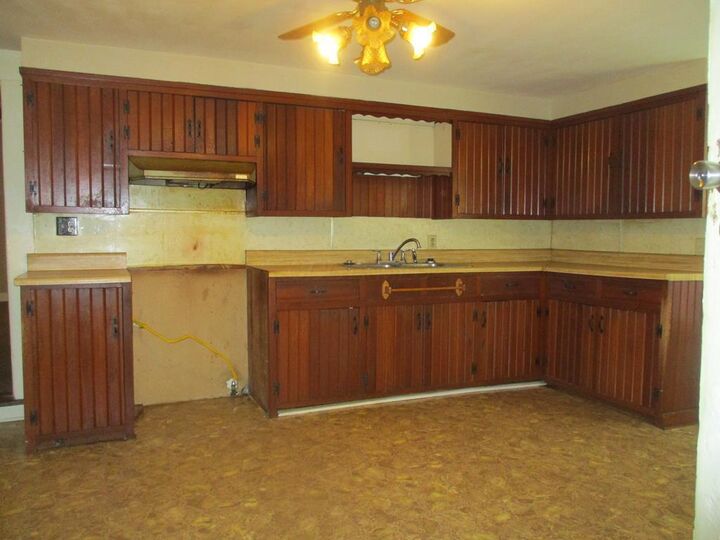 Property Photo:  189 N High Street  OH 45601 