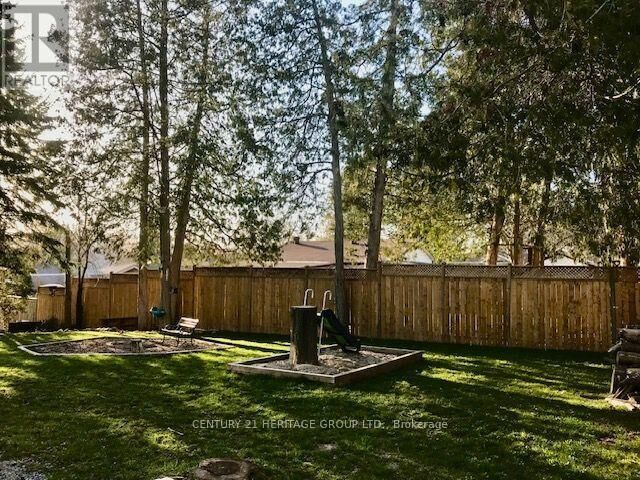 Property Photo: 324 Adeline Drive ON L4P 3C2