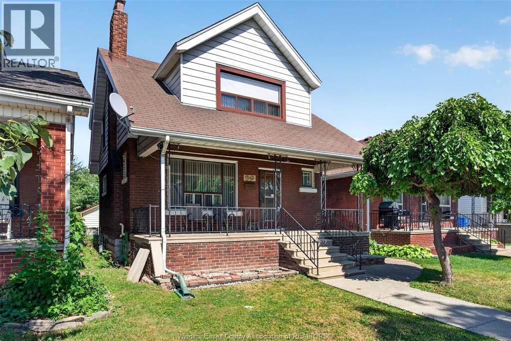 Property Photo:  1342 Hall Avenue  ON N8X 4R3 