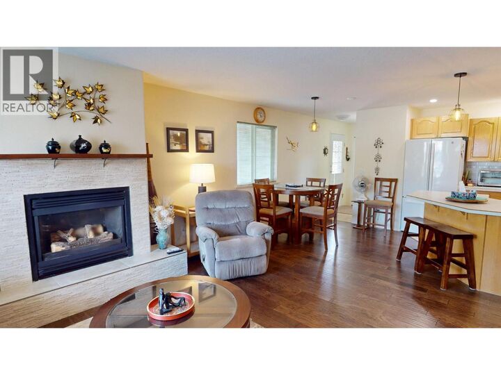 Property Photo:  1510 Birch Street 7  BC V0B 1G3 