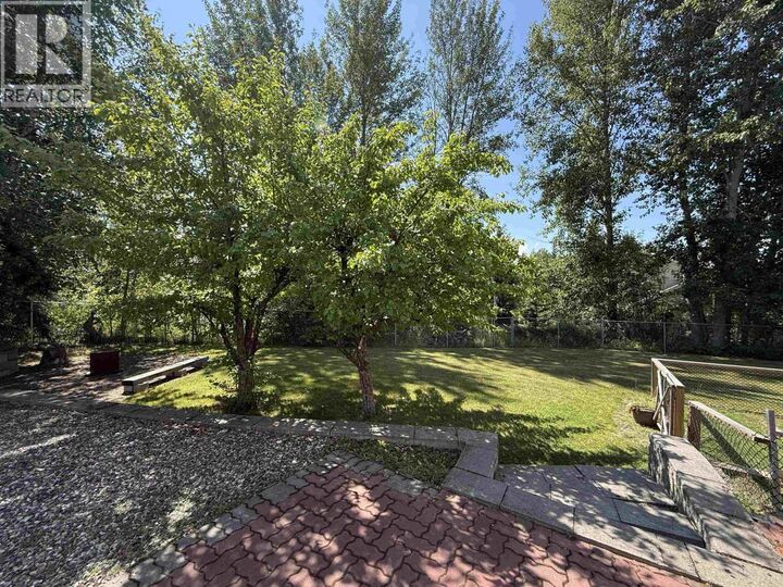 Property Photo:  157 Vachon Road  BC V2J 5B6 