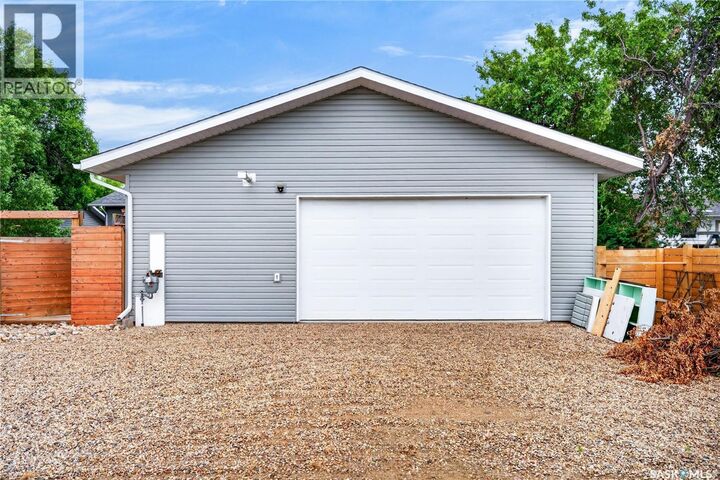 Property Photo: 315 Caskey Drive SK S0E 1A0