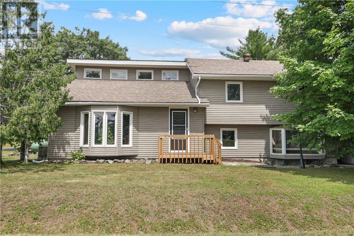 Property Photo:  14 Minto Street  ON P0P 2G0 