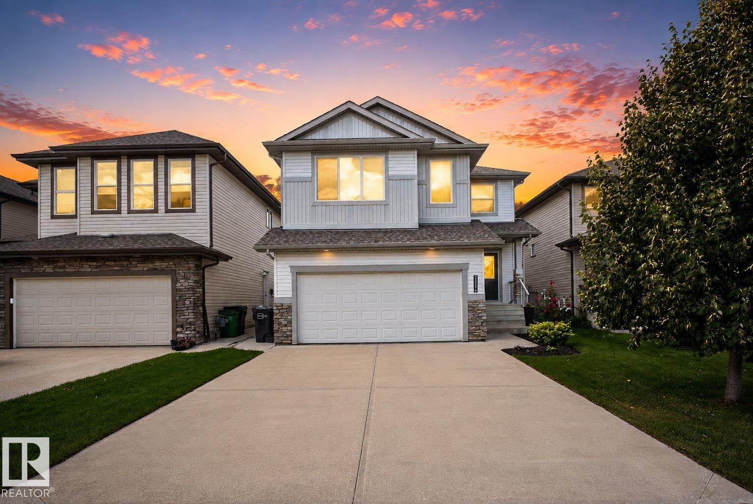 Property Photo: 3536 Claxton Crescent SW AB T6W 0Z6