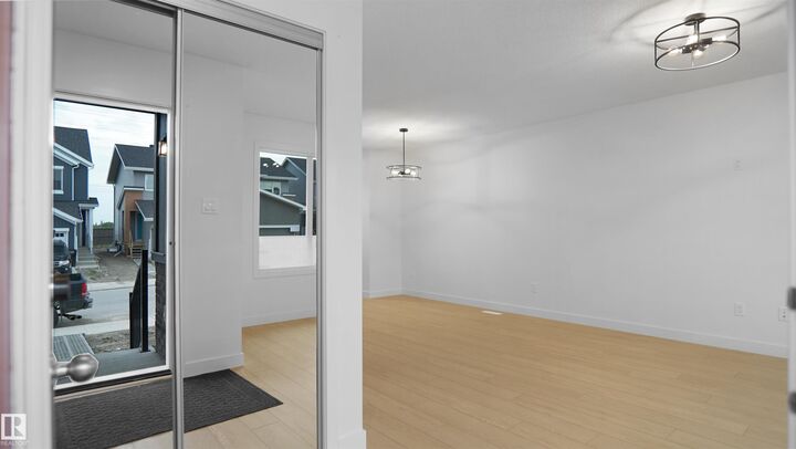 Property Photo: 225 Falcon Crescent AB T0B 3M3