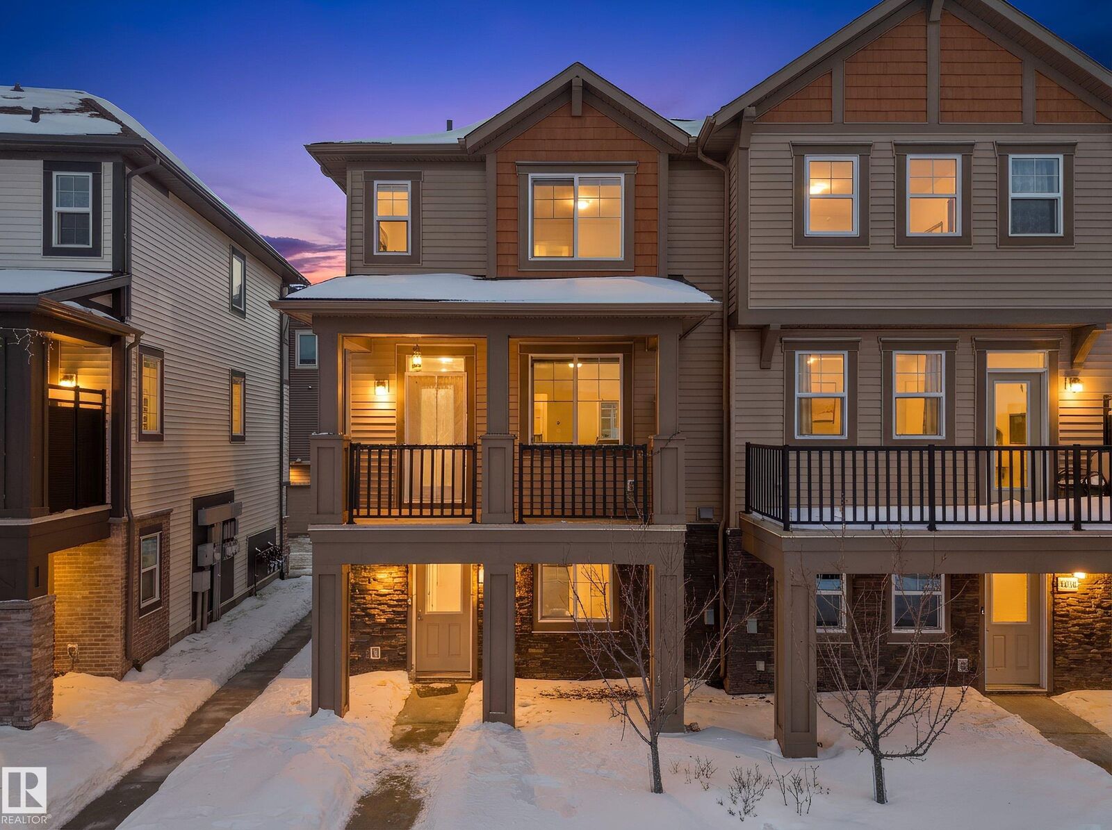 Property Photo:  2080 Wonnacott Way SW  AB T6X 2V7 