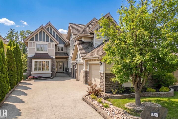 Property Photo: 322 Caldwell Close NW AB T6M 2W9