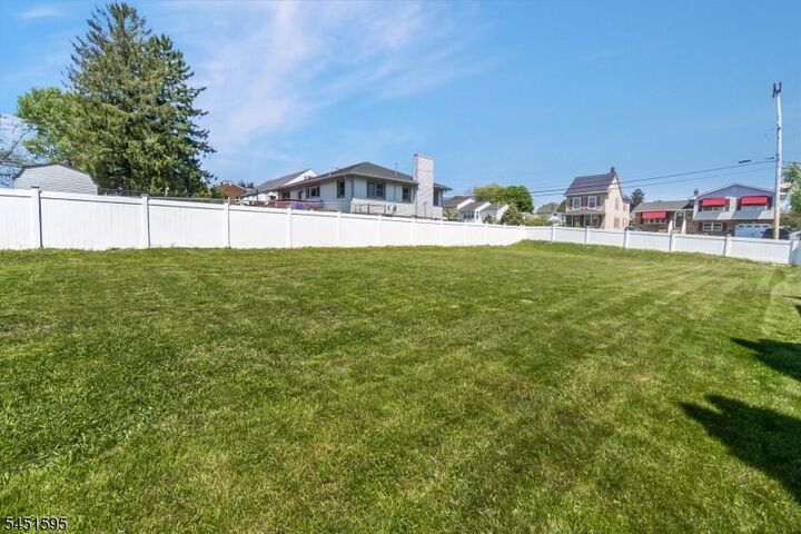 Property Photo:  355 Kent St  NJ 08865 