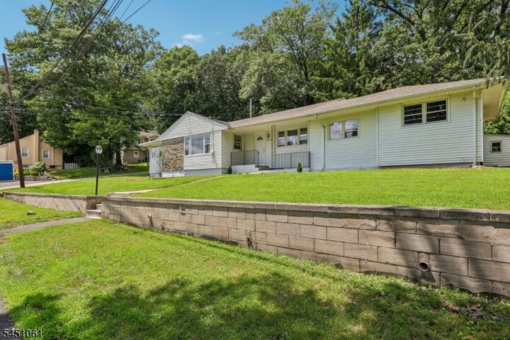 Property Photo: 33 Lotz Ave NJ 07508