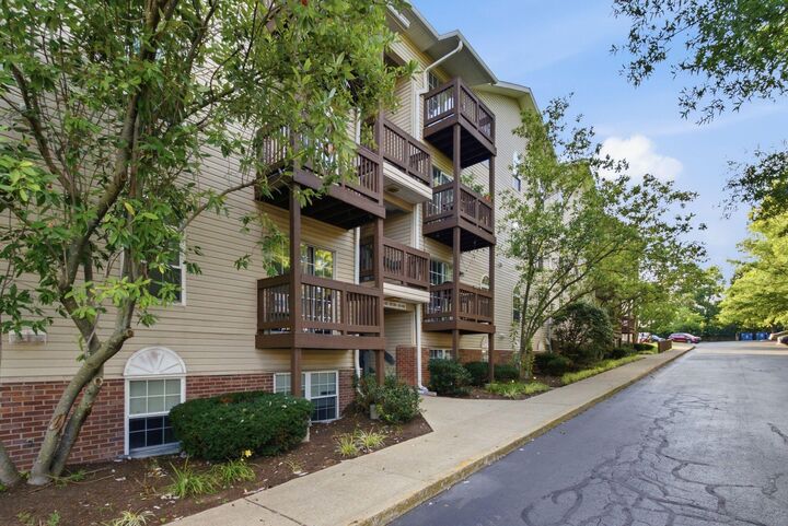 Property Photo:  1081 S Broadway 401  KY 40504 