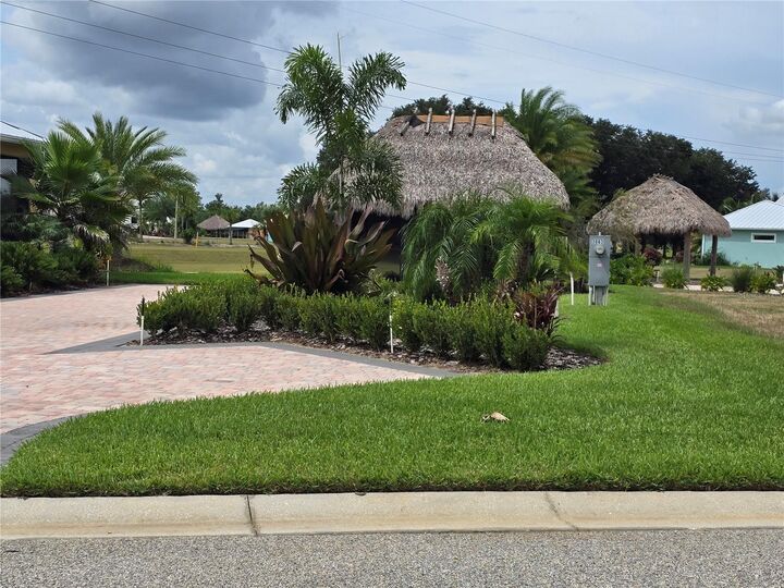 Property Photo:  3063 Wood Duck Drive  FL 33868 