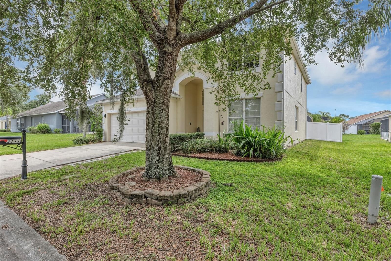 Property Photo:  3112 Antiqua Way  FL 33844 