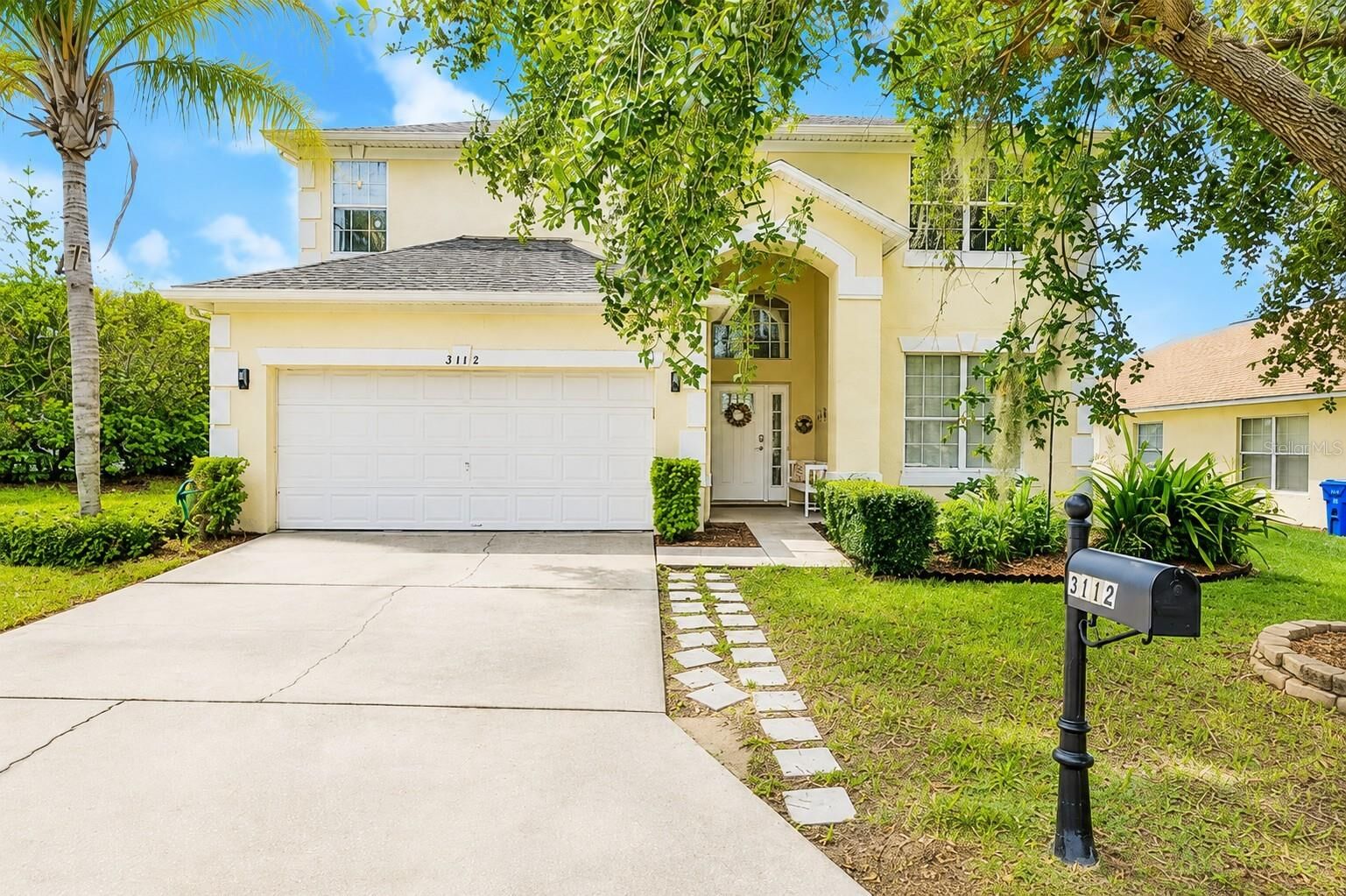 Property Photo:  3112 Antiqua Way  FL 33844 