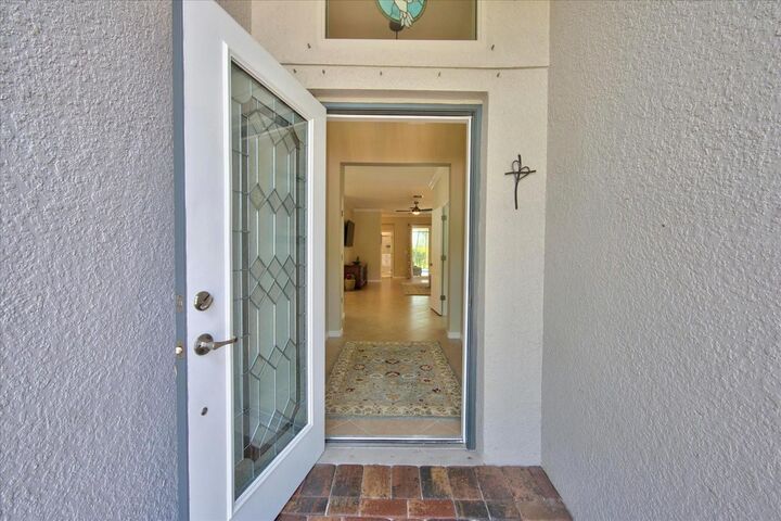 Property Photo: 7031 Quiet Creek Drive FL 34212
