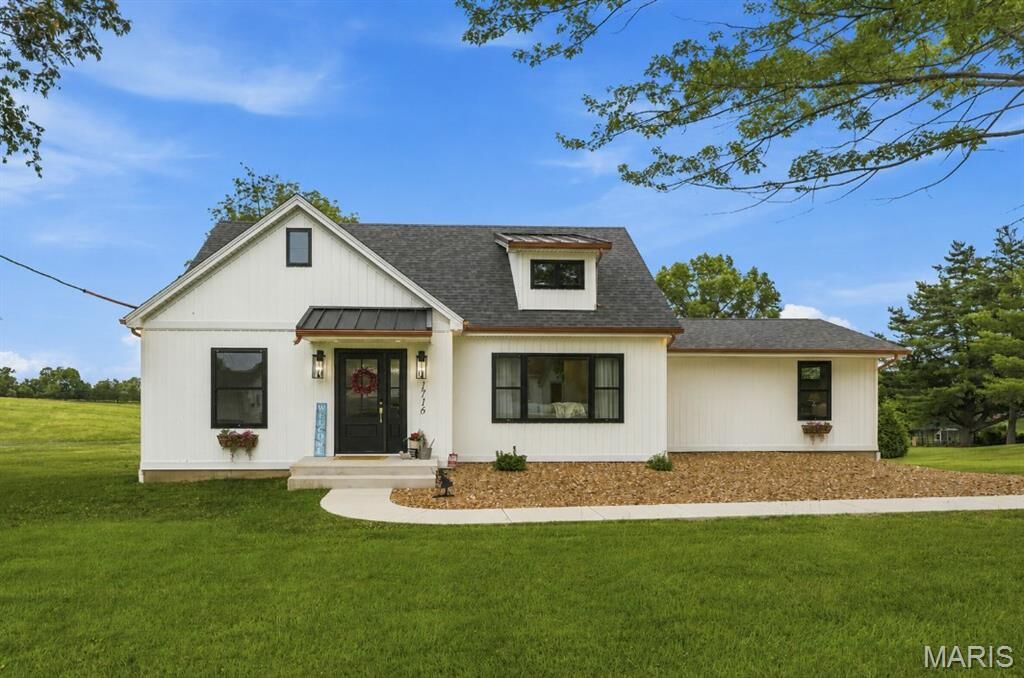 Property Photo: 1716 Pottery Road MO 63090