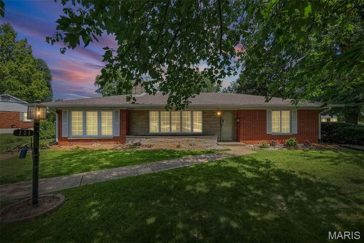 Property Photo:  101 Clearview Drive  IL 62223 