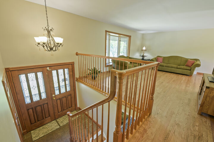 Property Photo:  1120 Concord Lane  IL 60192 