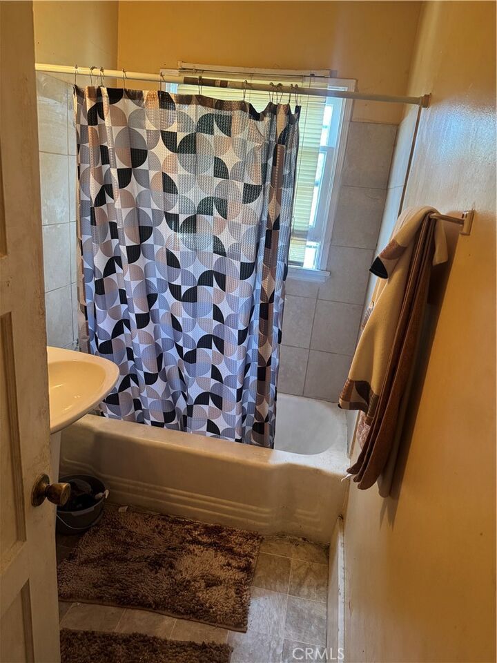 Property Photo: 2100 N Wilmington CA 90222
