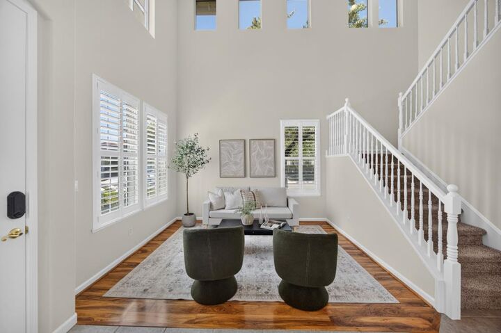 Property Photo: 5 Nathan Court CA 95835