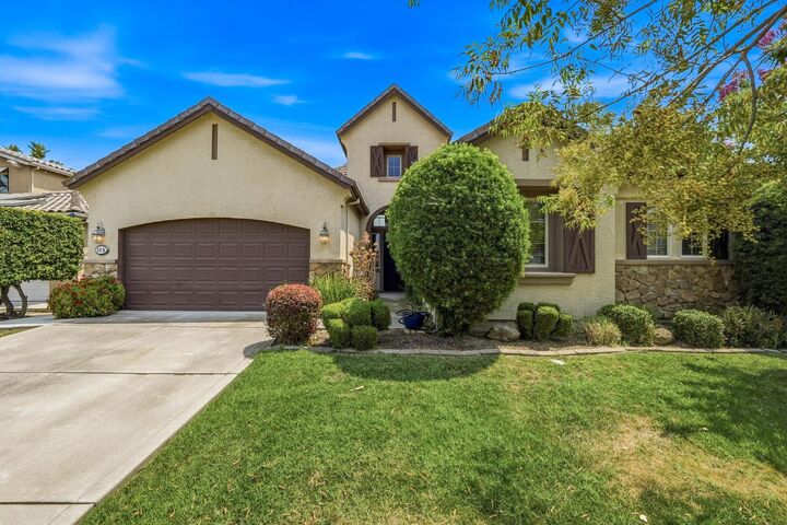 Property Photo:  3805 Mendocino Court  CA 95691 