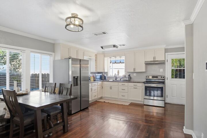 Property Photo:  1956 Elmwood Avenue  CA 95204 