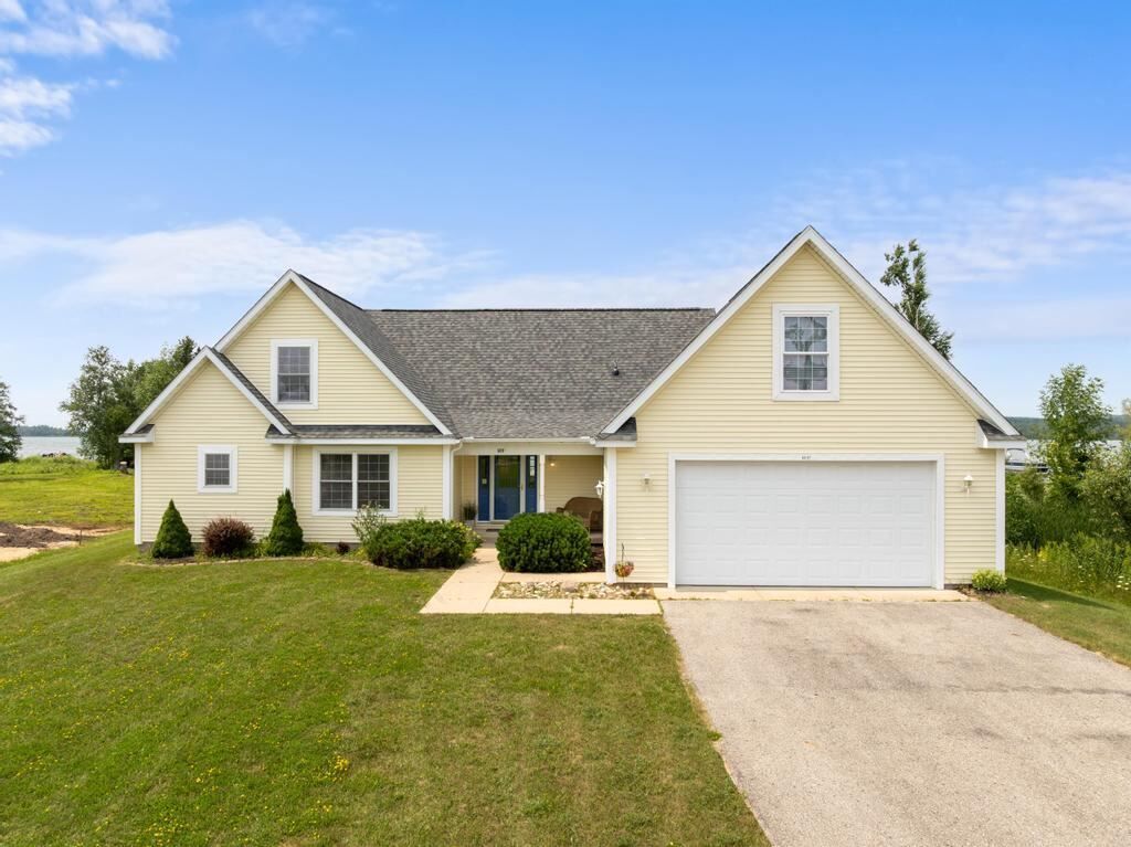 Property Photo:  6097 Summerside  MI 49706 