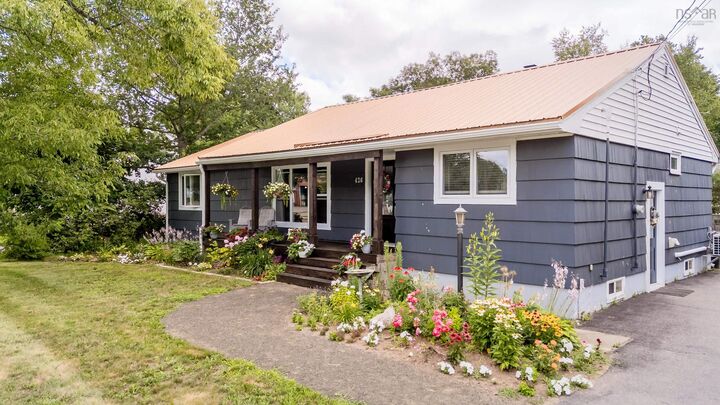 Property Photo:  426 Granville Street E  NS B0S 1C0 