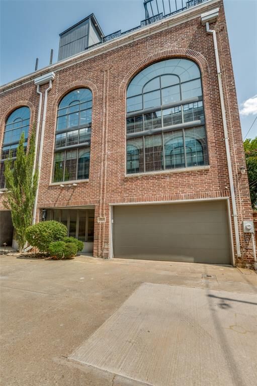 Property Photo:  3911 Gilbert Avenue D  TX 75219 