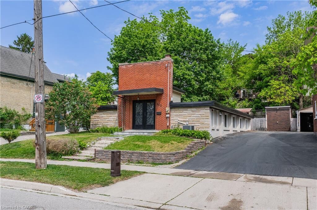 Property Photo:  100 Mansion Street  ON N2H 2J9 
