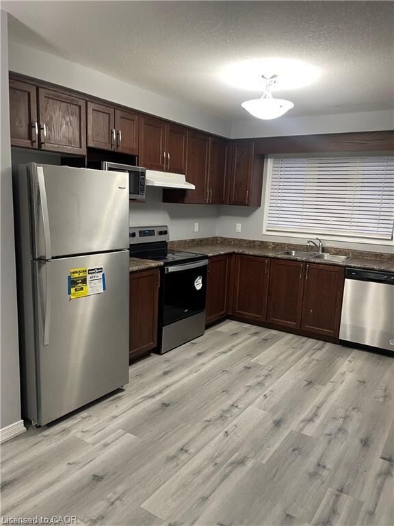 Property Photo: 198 Maitland Street ON N2R 0C3