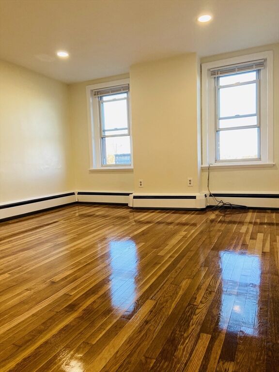 Property Photo:  132 Emerson St 33  MA 02127 