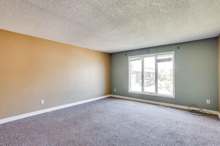 Property Photo: 368 Grey Crescent AB T9H 2N8