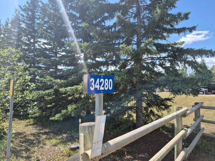Property Photo: 34280 Range Road 41 AB T0M 0K0