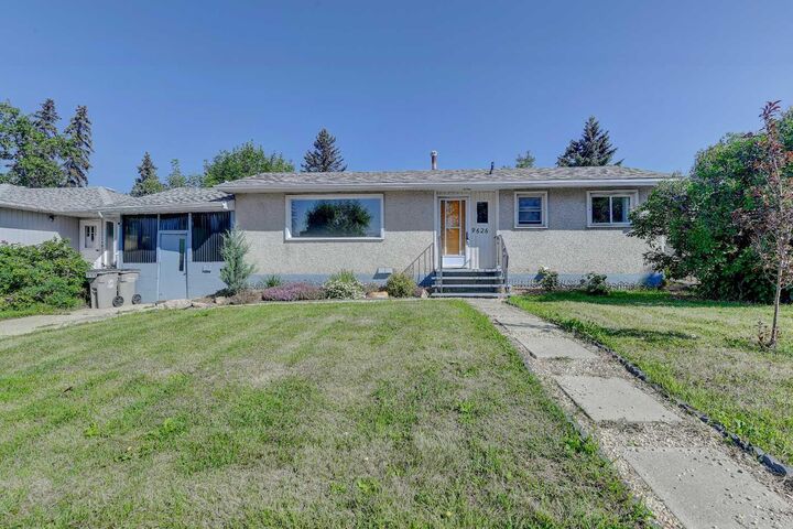 9626 108 Avenue — photo 1