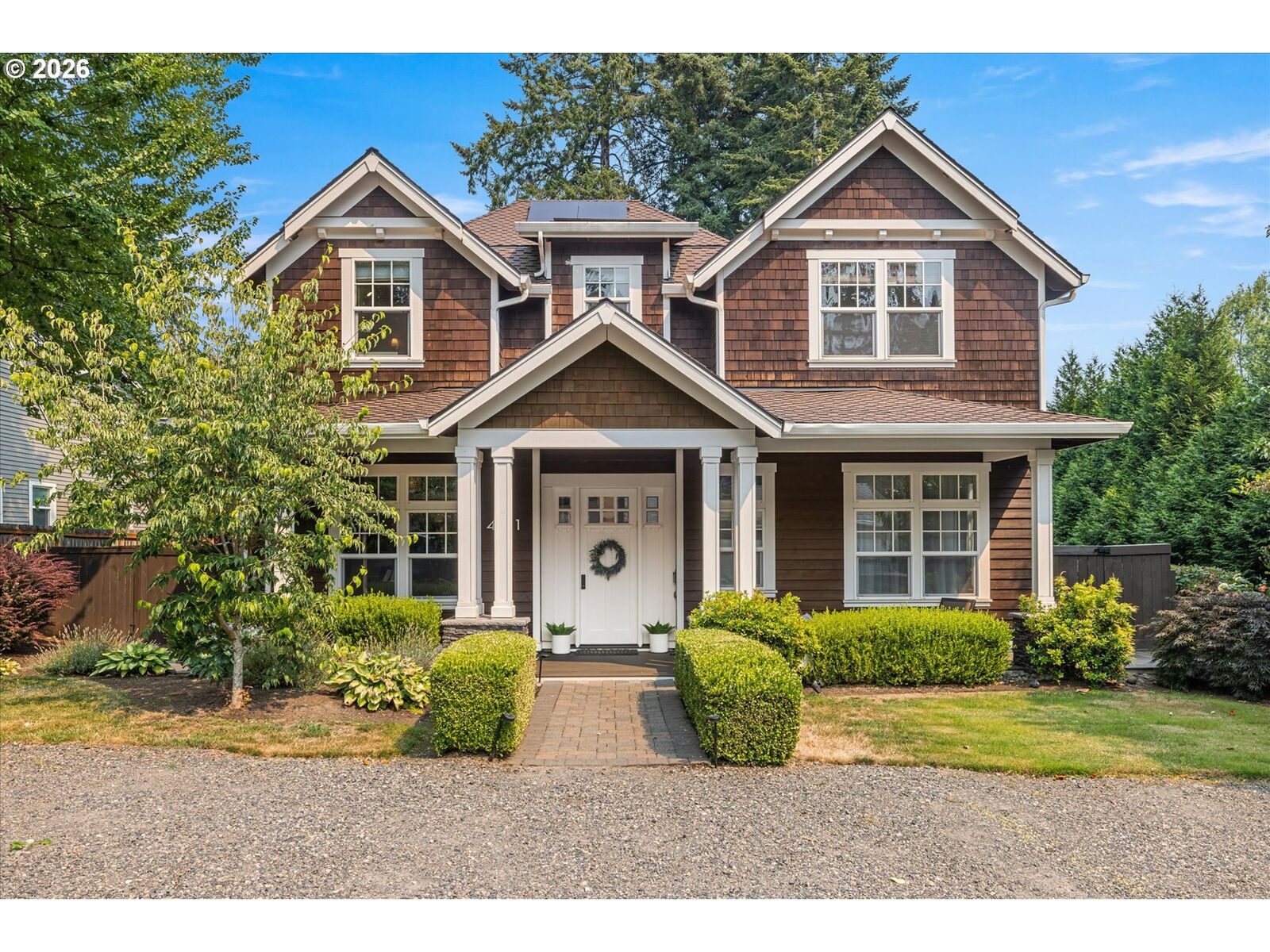 Property Photo: 401 9th St OR 97034