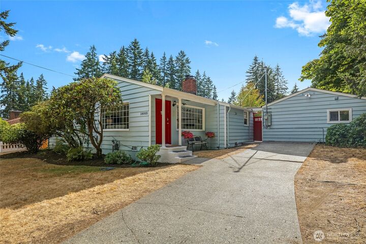 Property Photo: 18005 Fremont Avenue N WA 98133