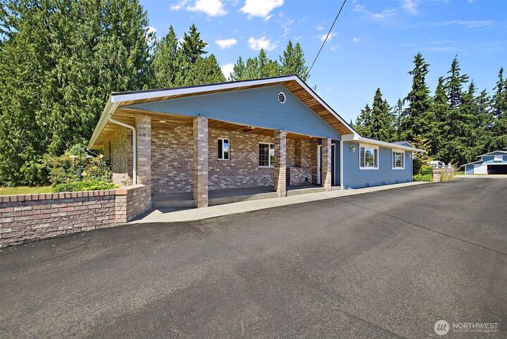 Property Photo:  3915  Silvana Terrace Road  WA 98292 