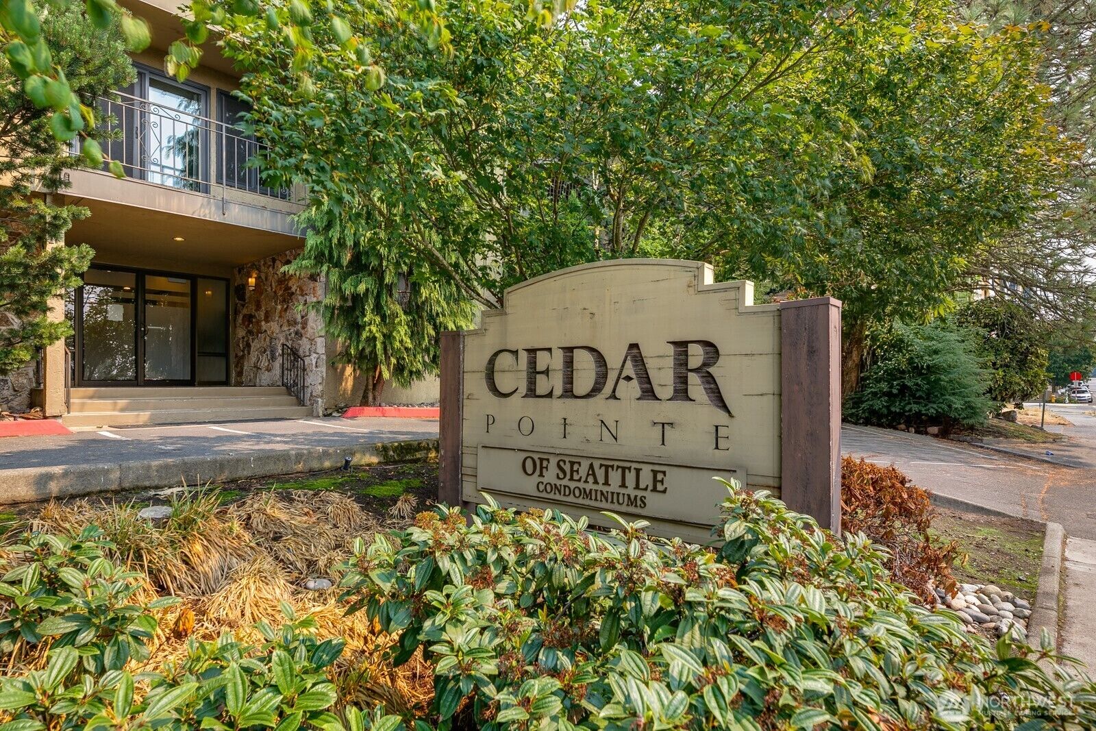 Property Photo: 750 N 143rd Street 310 WA 98133
