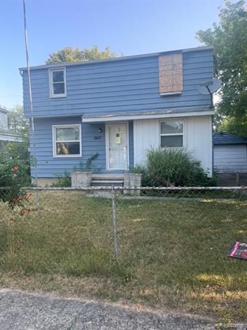 Property Photo:  3413 Holly Avenue  MI 48506 