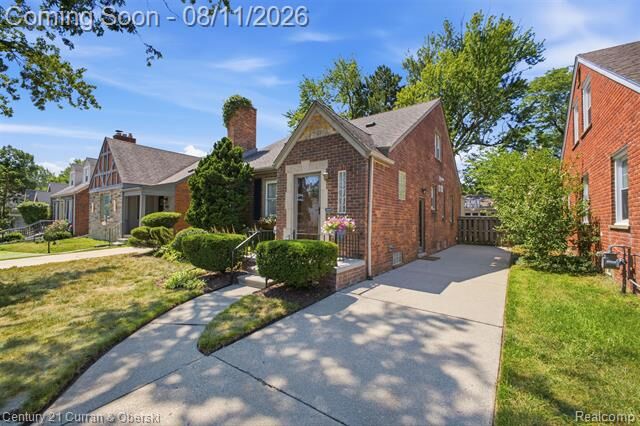 Property Photo:  1037 N York Street  MI 48128 